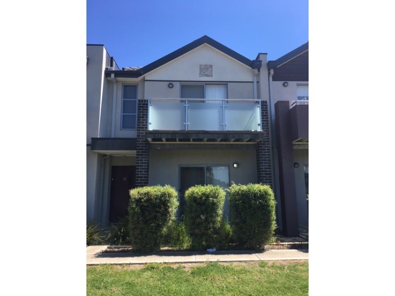 13 Alexander Circuit, Craigieburn VIC 3064