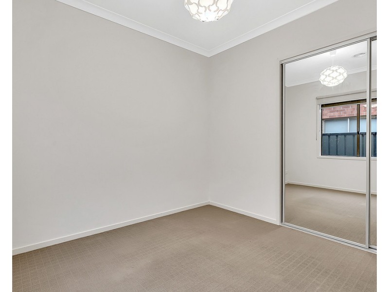 48 Moor Park Drive, Craigieburn VIC 3064