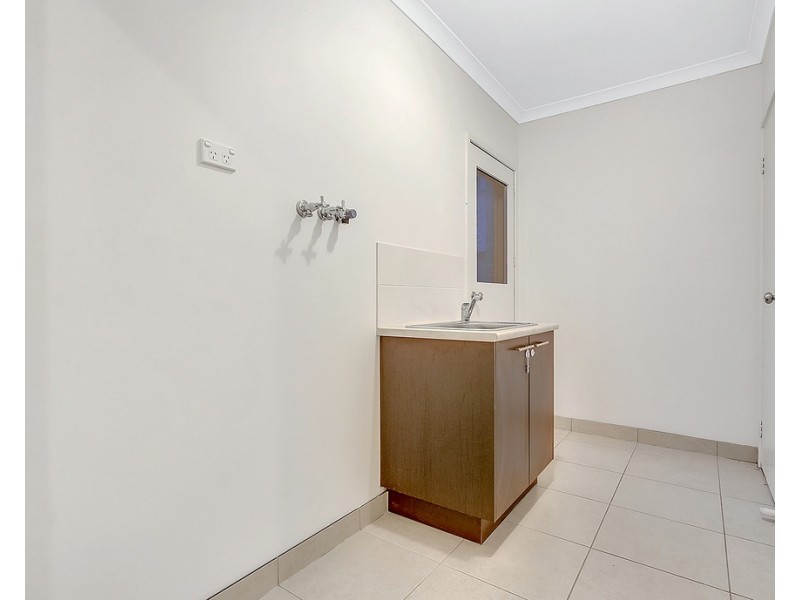 48 Moor Park Drive, Craigieburn VIC 3064