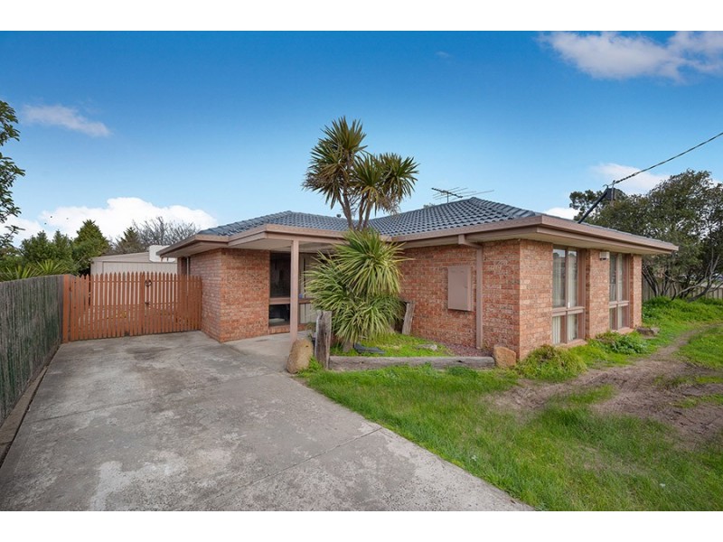 145 Hothlyn Drive, Craigieburn VIC 3064