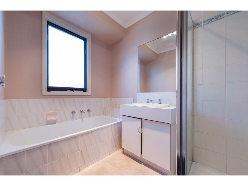 145 Hothlyn Drive, Craigieburn VIC 3064