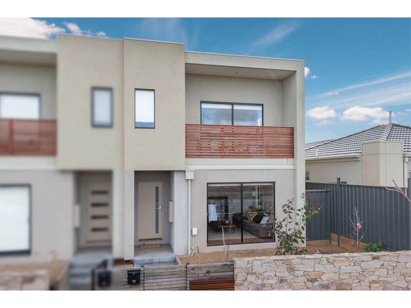 11 Destination Drive, Greenvale VIC 3059