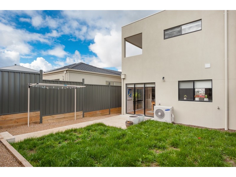 11 Destination Drive, Greenvale VIC 3059