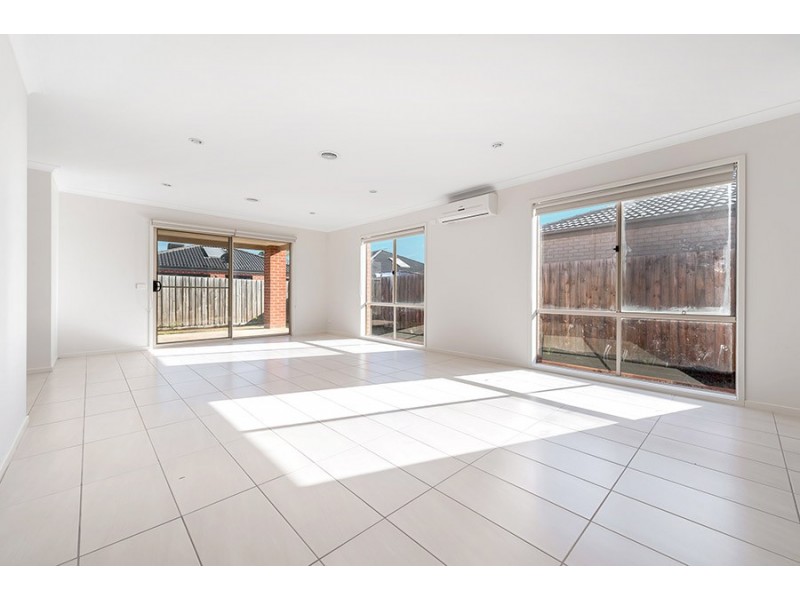 7 Agility Court, Doreen VIC 3754