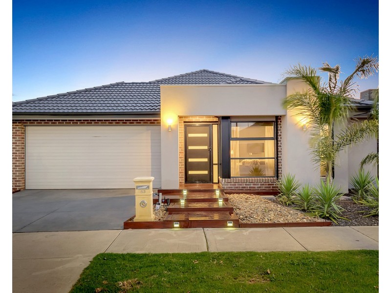 53 Peppertree Parade, Craigieburn VIC 3064