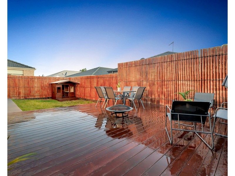 53 Peppertree Parade, Craigieburn VIC 3064