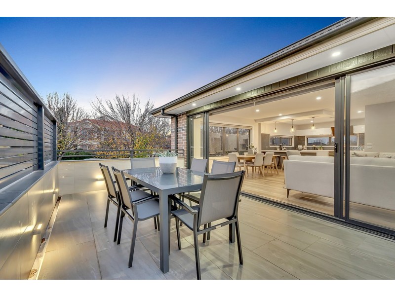 13 Excelsior Heights, Craigieburn VIC 3064