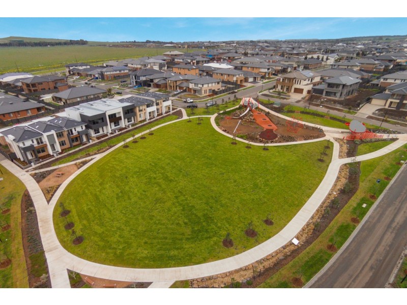 Lot 17714 Riverside Drive, Craigieburn VIC 3064