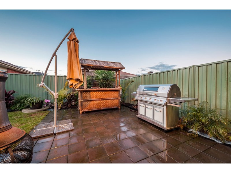 110 Malcolm Creek Parade, Craigieburn VIC 3064