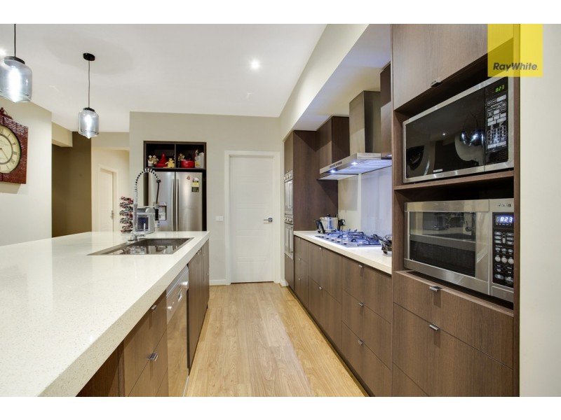 46 Baronial Way, Craigieburn VIC 3064