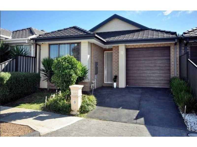 17 Kirkstead Grove, Craigieburn VIC 3064