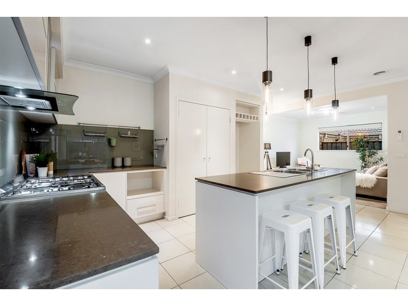 31 Versant Drive, Craigieburn VIC 3064