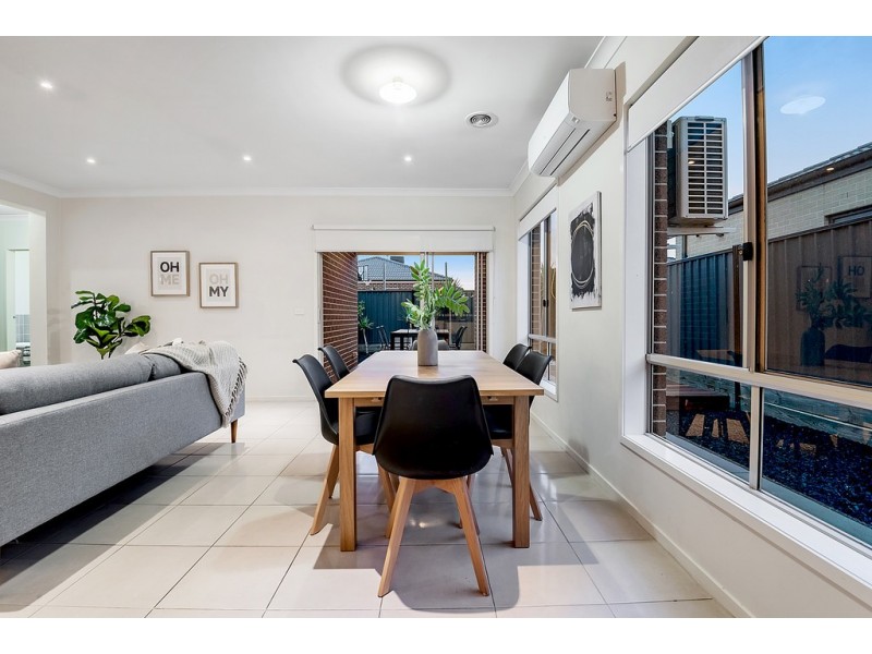 31 Versant Drive, Craigieburn VIC 3064