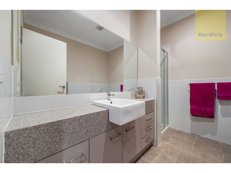 6A Centennial Park Drive, Craigieburn VIC 3064