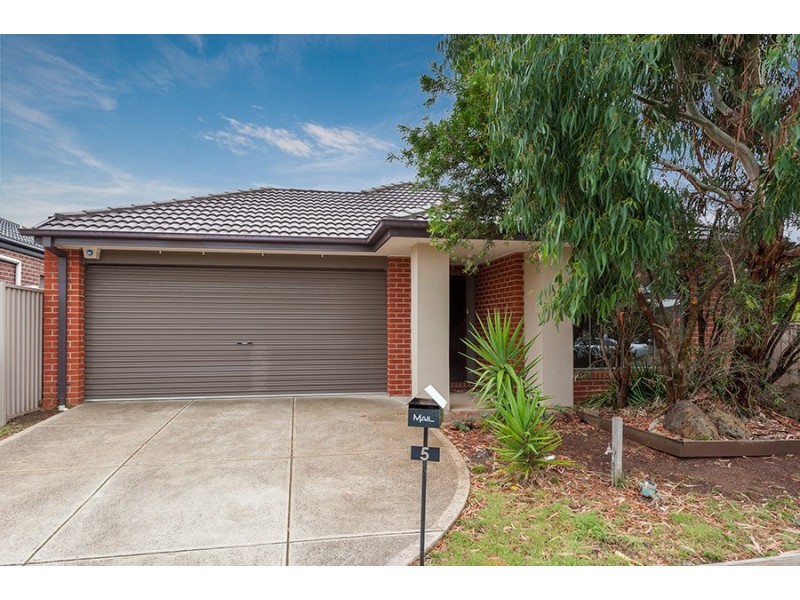 5 William Hovell Pass, Craigieburn VIC 3064