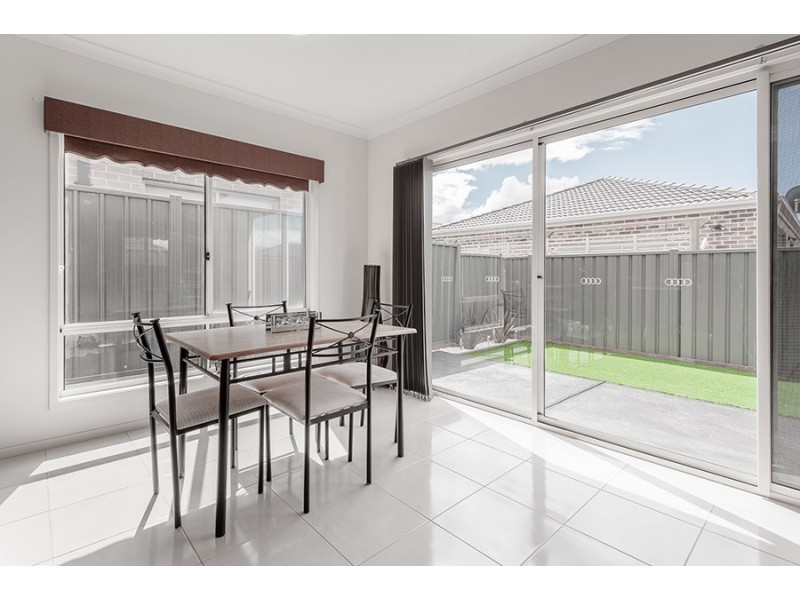 7 Anzacs Way, Craigieburn VIC 3064