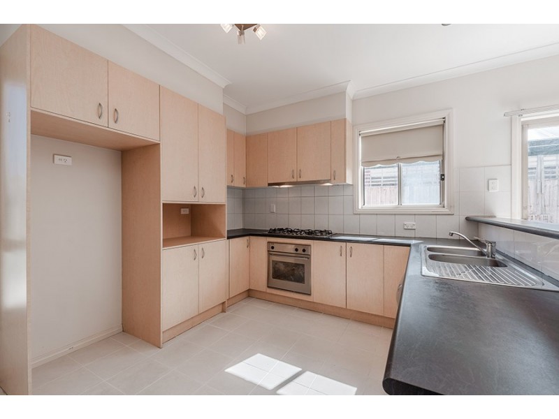 5 Shannon Grove, Roxburgh Park VIC 3064