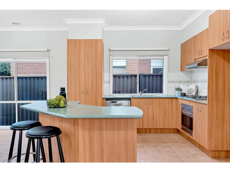 16 Goulburn Way, Craigieburn VIC 3064
