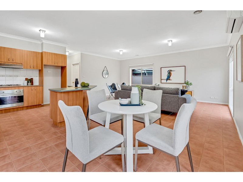 16 Goulburn Way, Craigieburn VIC 3064