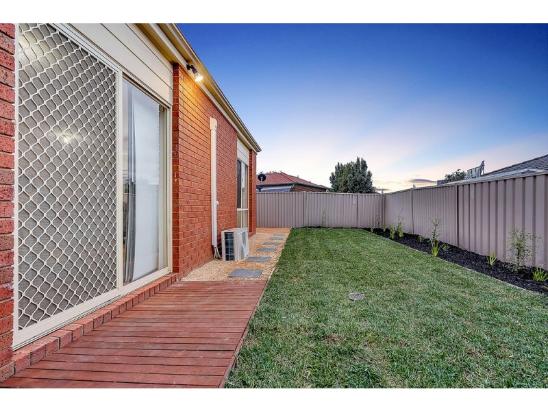 16 Goulburn Way, Craigieburn VIC 3064