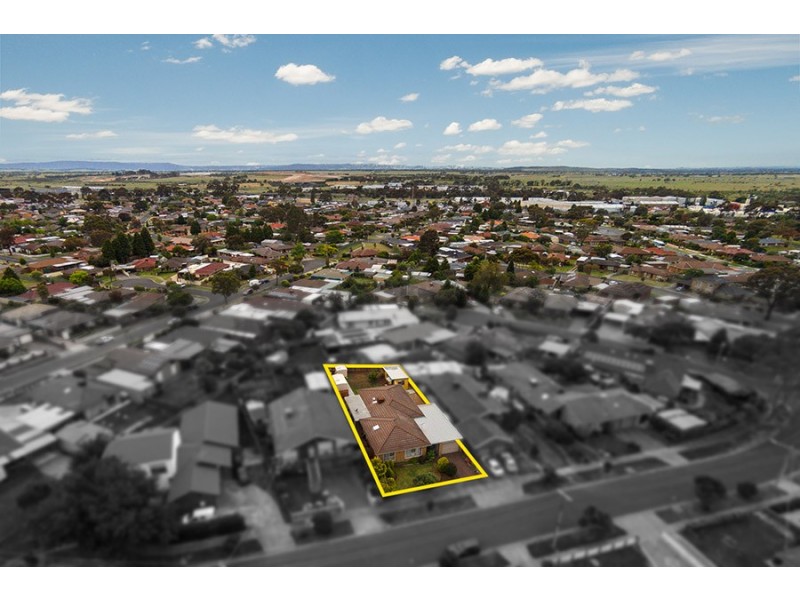 14 Kirkbride Way, Craigieburn VIC 3064