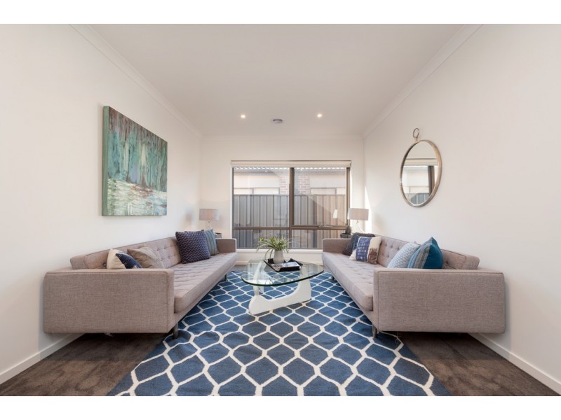 51 Peppertree Parade, Craigieburn VIC 3064