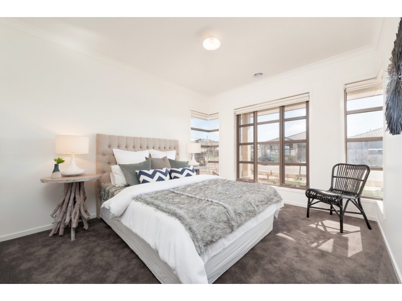 51 Peppertree Parade, Craigieburn VIC 3064