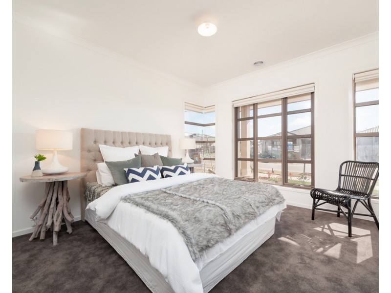 55 Peppertree Parade, Craigieburn VIC 3064