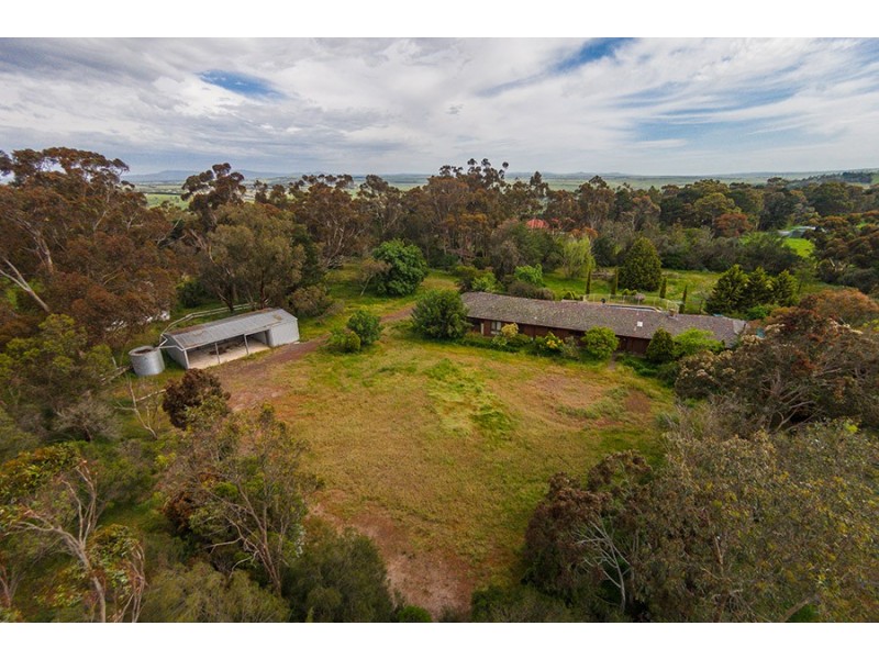 45 Parklands Crescent, Mickleham VIC 3064