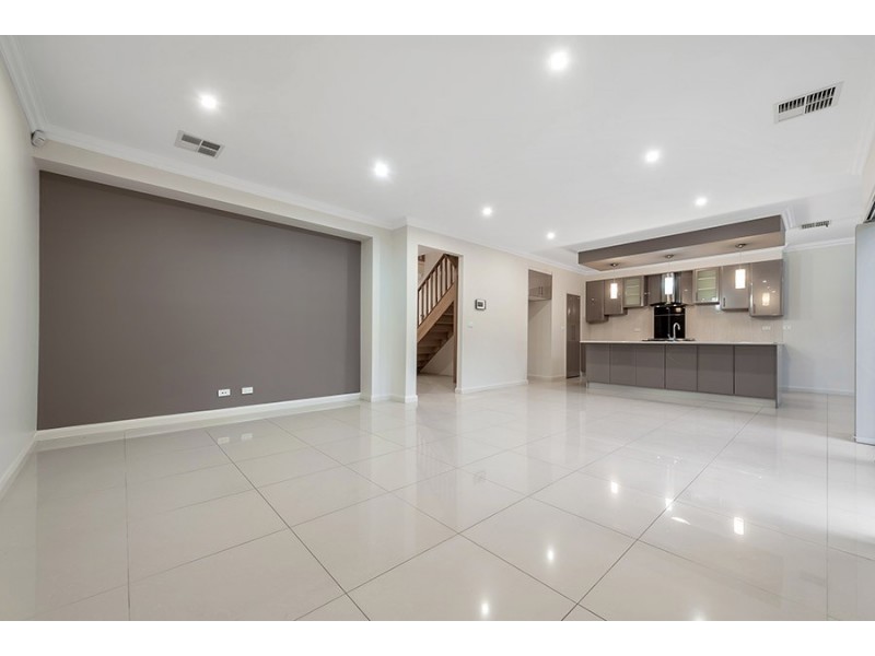 11 Northumberland Circuit, Craigieburn VIC 3064