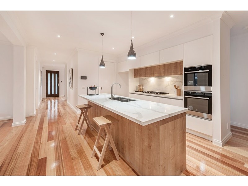 3 Yarradale Drive, Mickleham VIC 3064