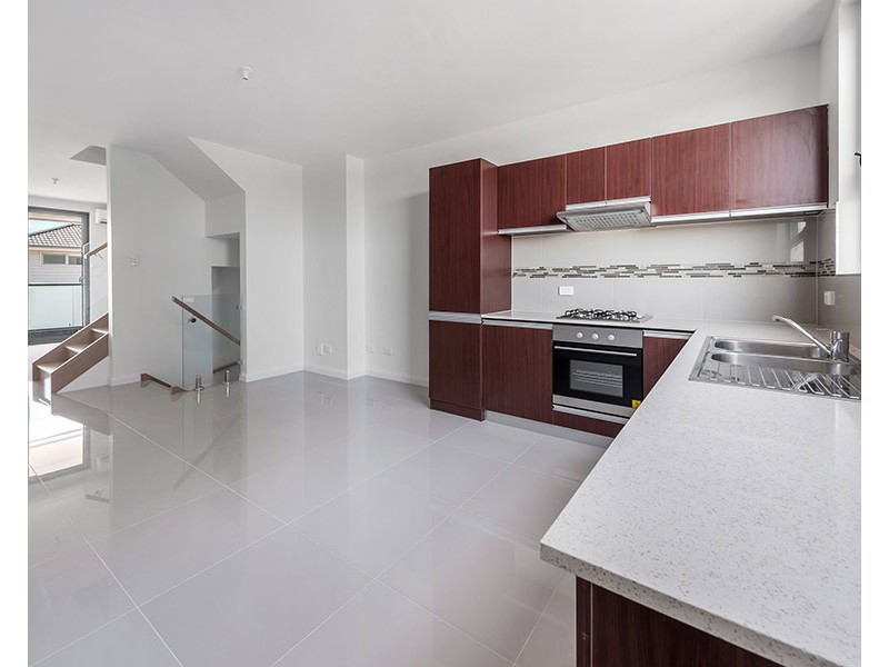 11/1 Brunswick Crescent, Craigieburn VIC 3064