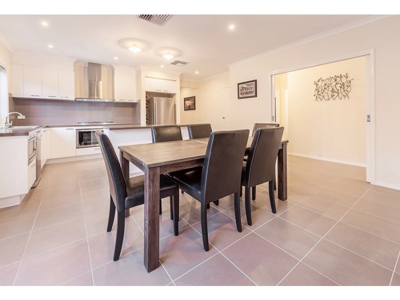 47 Millicent Drive, Craigieburn VIC 3064