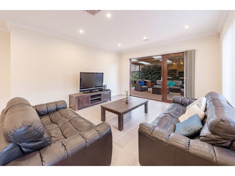 47 Millicent Drive, Craigieburn VIC 3064