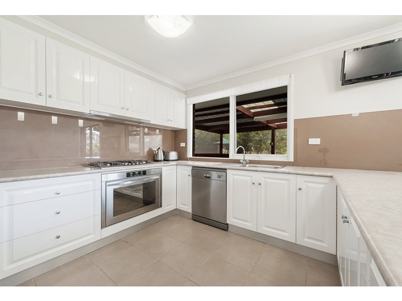 1 Ealing Close, Craigieburn VIC 3064