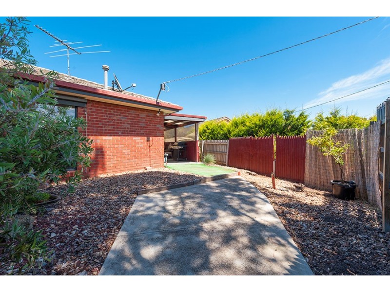 1 Ealing Close, Craigieburn VIC 3064