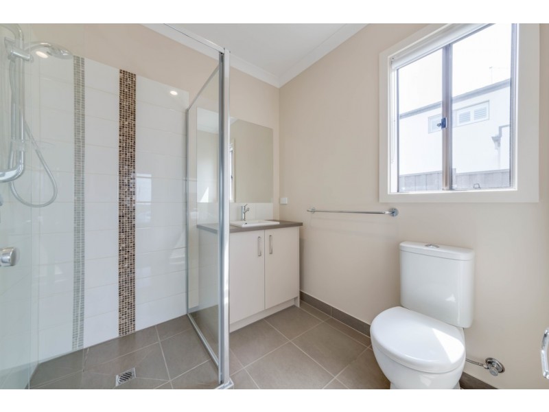 109 Frontier Avenue, Greenvale VIC 3059