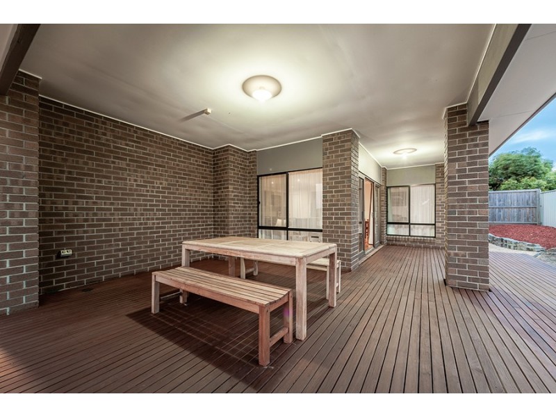 98 Golf View Drive, Craigieburn VIC 3064