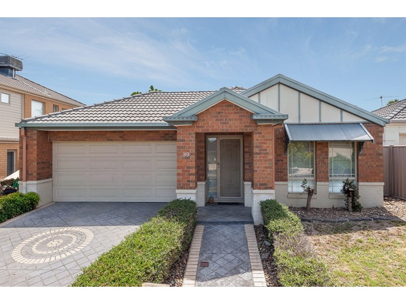 39 Bowral Loop, Craigieburn VIC 3064