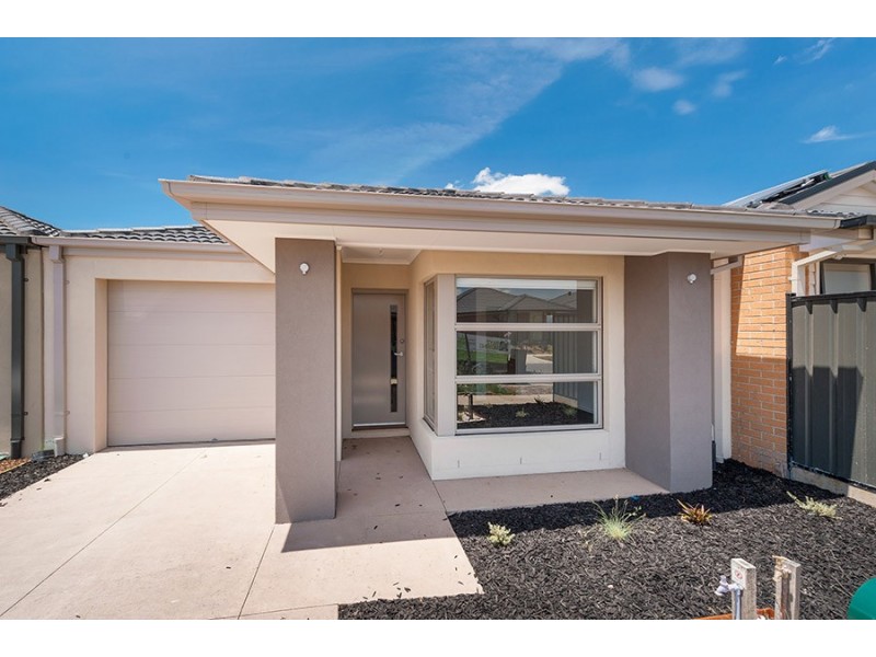 49 Loudon Circuit, Craigieburn VIC 3064