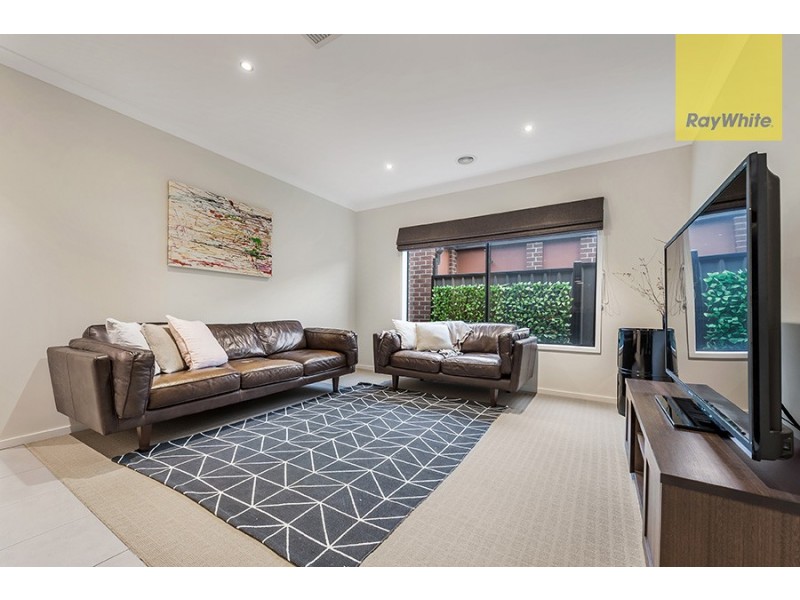 71 Gateshead Street, Craigieburn VIC 3064