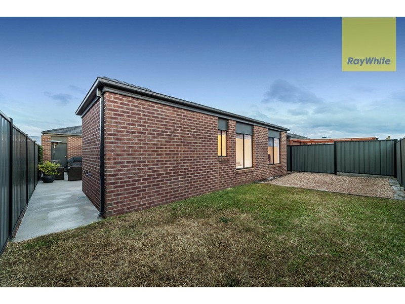 71 Gateshead Street, Craigieburn VIC 3064