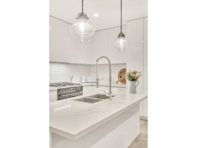 9 Delson Way, Mickleham VIC 3064