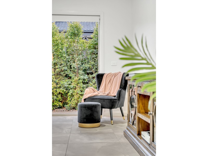 9 Delson Way, Mickleham VIC 3064