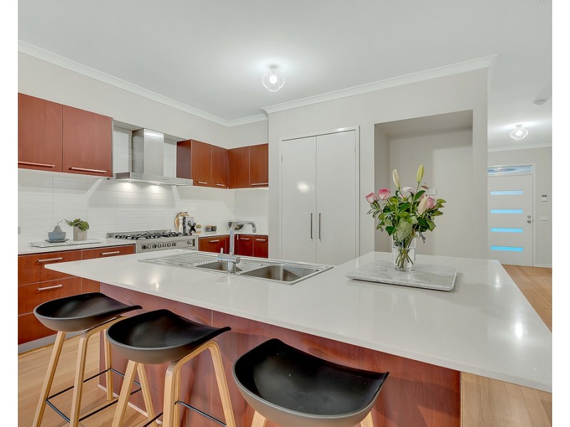 42 Northumberland Circuit, Craigieburn VIC 3064