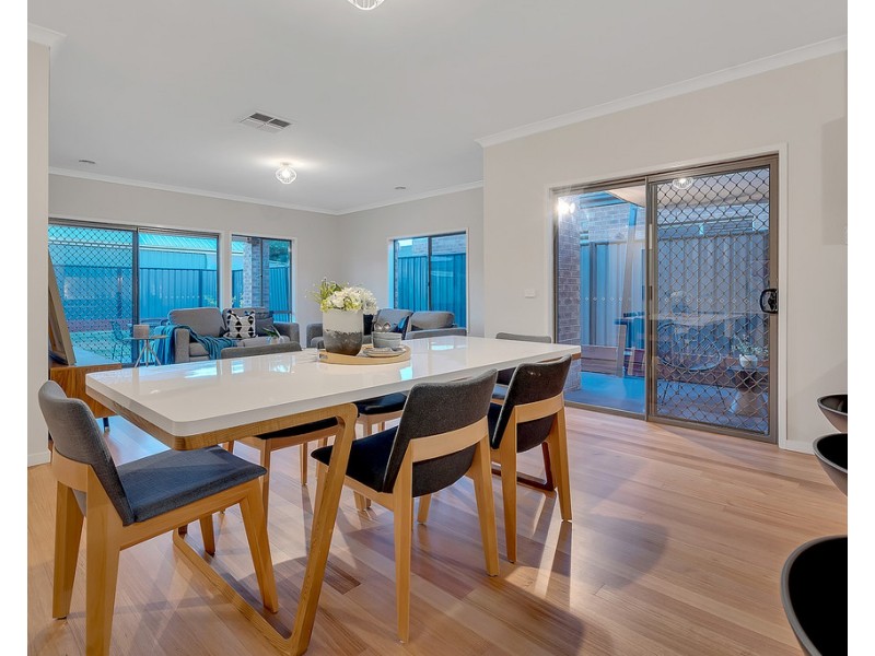 42 Northumberland Circuit, Craigieburn VIC 3064