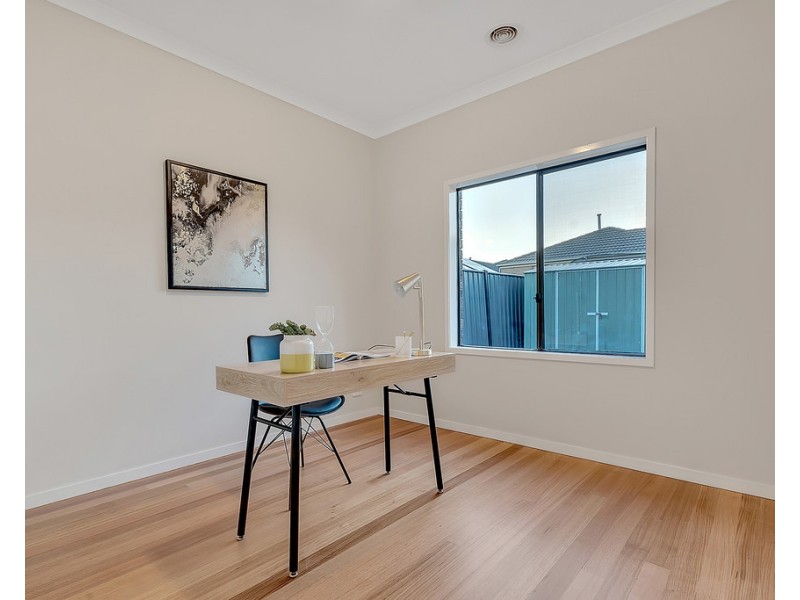 42 Northumberland Circuit, Craigieburn VIC 3064
