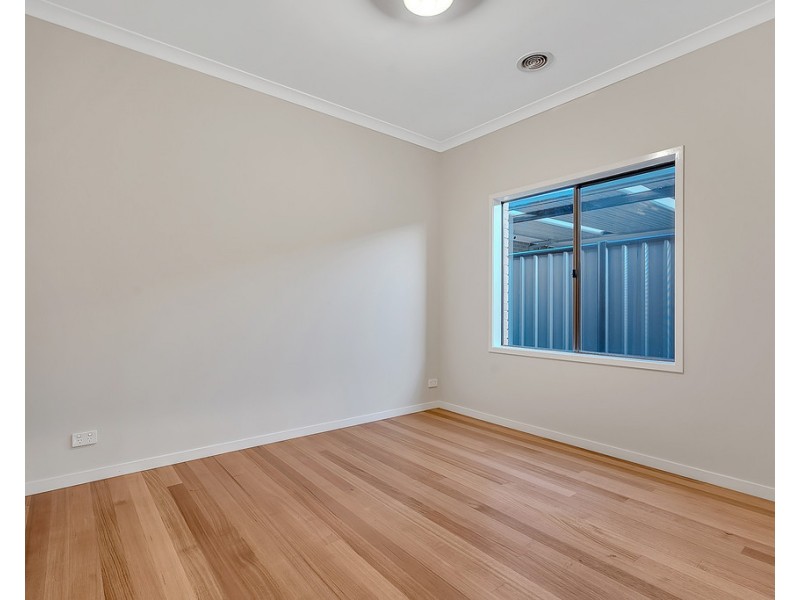 42 Northumberland Circuit, Craigieburn VIC 3064