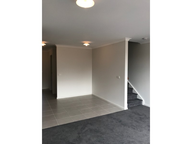 4 Raspberry Grove, Mernda VIC 3754