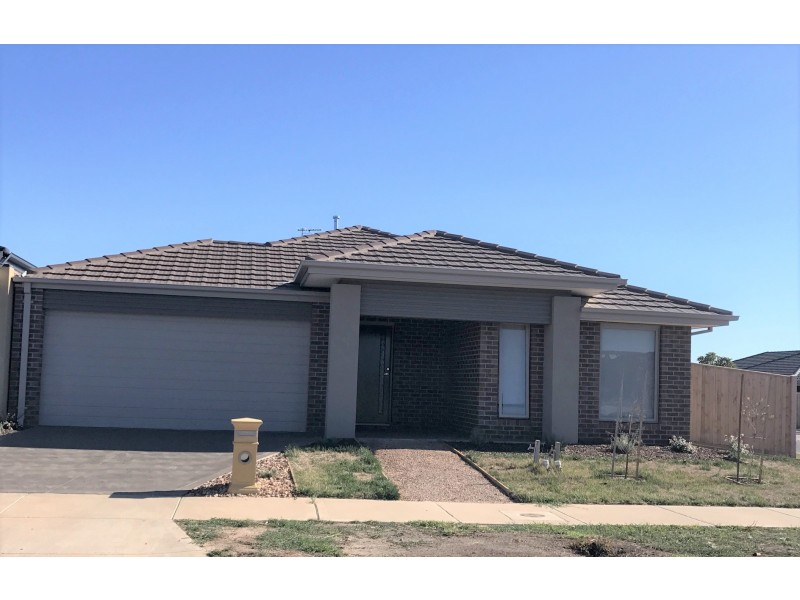 53 Yarradale Drive, Mickleham VIC 3064